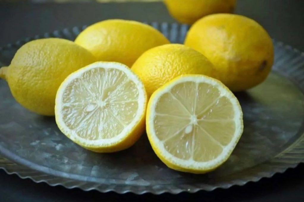 Доступный фрукт назван хорошим средством для снижения высокого давления