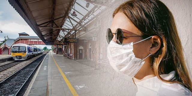 Какова вероятность заражения COVID-19 в поезде?