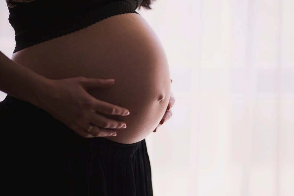 Беременность задерживает развитие рассеянного склероза