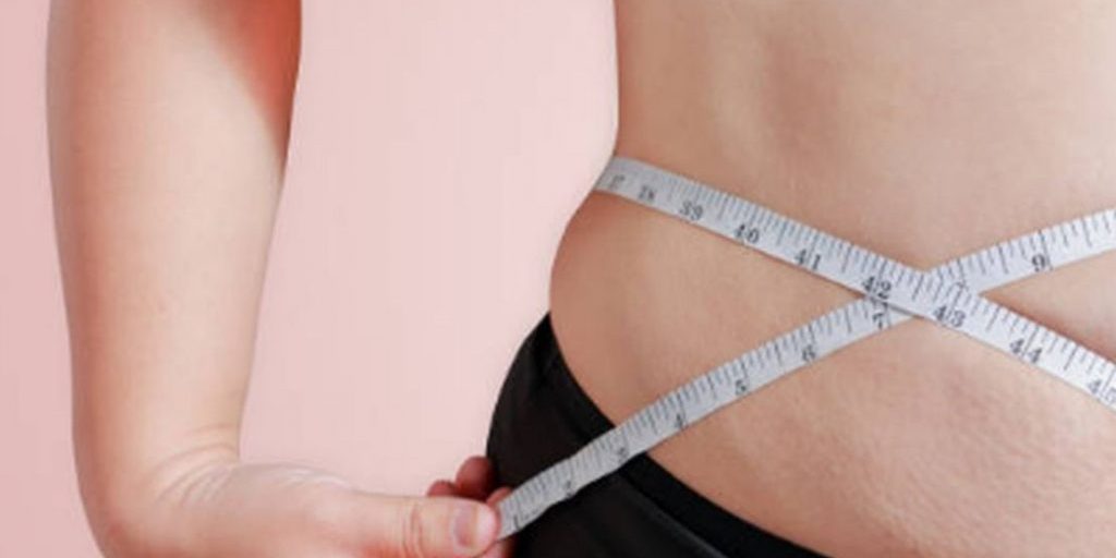 Названы полезные продукты для борющихся с жиром на животе