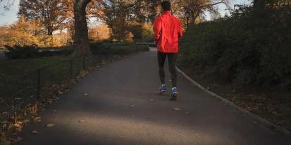 Медики рассказали, можно ли заниматься спортом людям с больными суставами