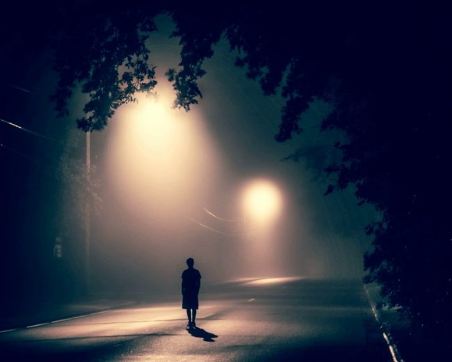 Одиночество увеличивает риск болезни Альцгеймера