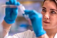 Специалисты обещают разобраться с аллергиями и аутоиммунными заболеваниями