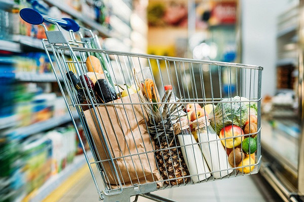 Врач перечислил опасные для кишечника продукты