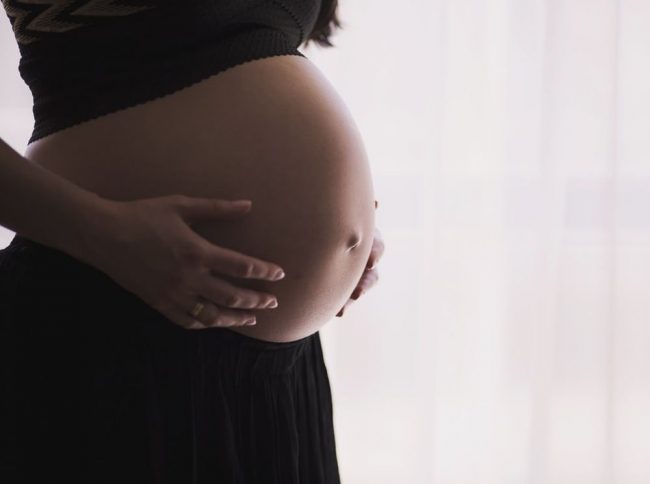 Женщинам с рассеянным склерозом можно рожать