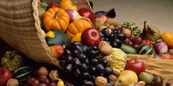 Названы фрукты и овощи, снижающие риск деменции