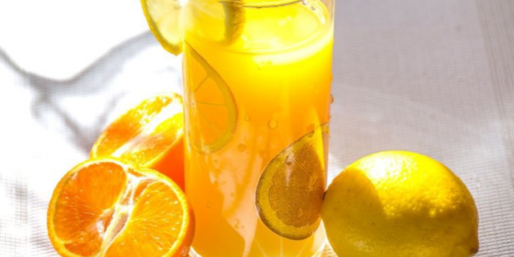 Диетологи рассказали, какие соки являются наиболее полезными для здоровья