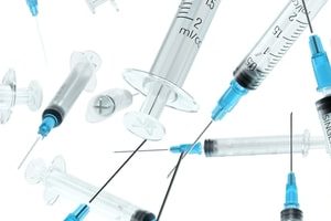 «Нацимбио» в 2021 году поставил в регионы 99,9 млн доз вакцин