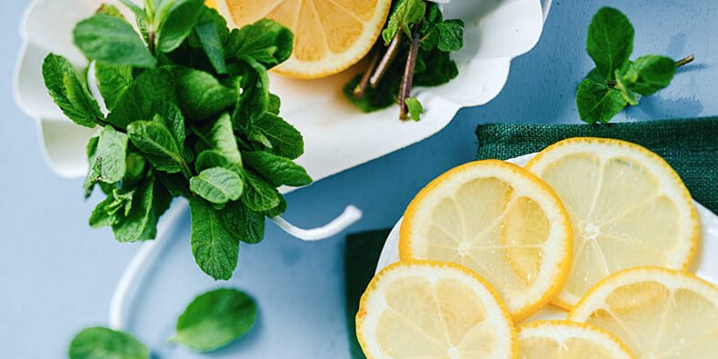 Эта полезная натуральная паста удалит зубной налет, укрепит десны и зубы