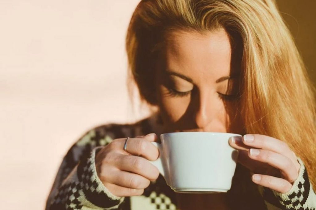 Врачи объяснили пользу чая с тимьяном для снижения высокого давления