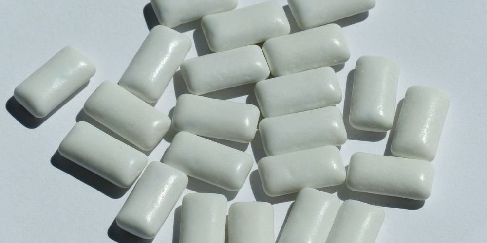 Жевательная резинка без сахара спасёт от преждевременных родов