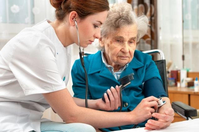 Как распознать ранние признаки деменции