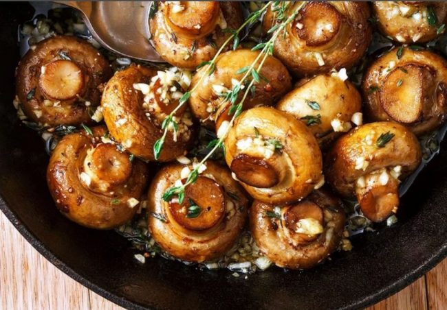 Названы 8 продуктов, которые могут защищать от развития рака