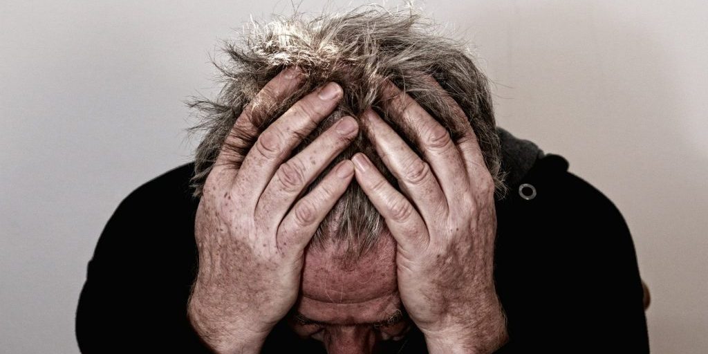 Почти половина земного населения страдает от головных болей