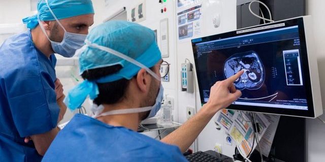 Медики рассказали, какие факторы влияют на работу легких