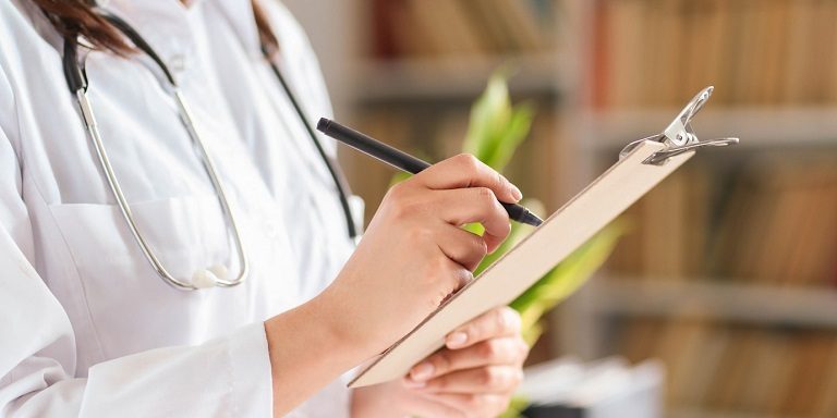 Распространенное женское заболевание повышает риск инсульта