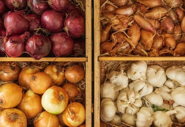 Чем помогает и вредит чеснок: кардиолог Павличенко