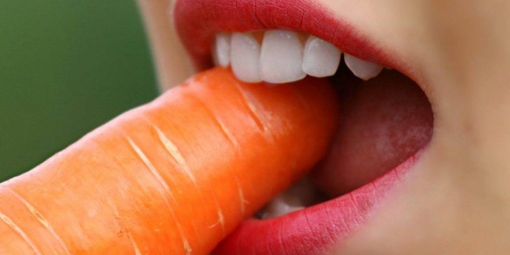 Россиянам назвали полезные для здоровья зубов напитки