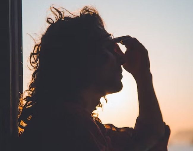 Признаки мини-инсульта: требуют оказания помощи в течение нескольких часов