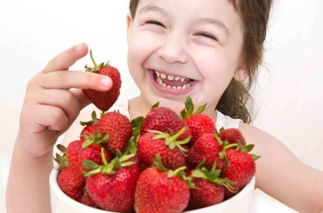 Аллергия или пищевая непереносимость: почему мы не можем есть клубнику,