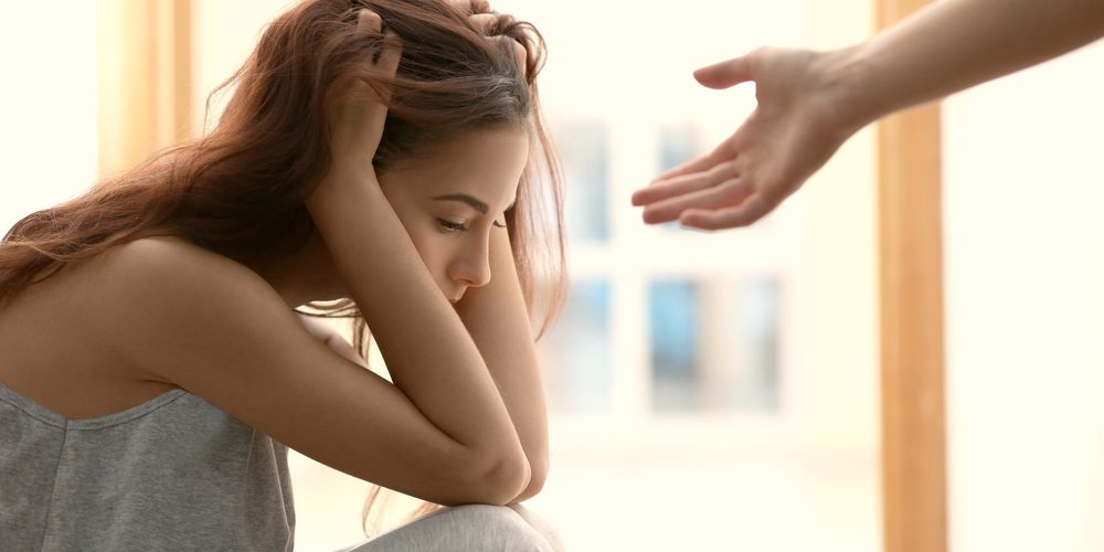 Как распознать весеннее обострение у близкого человека