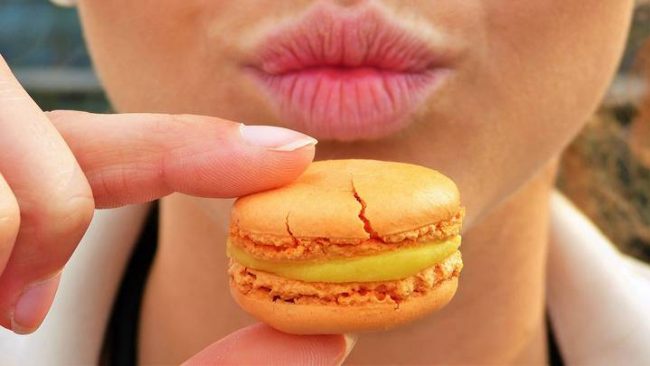 Cell Metabolism: регулярное употребление сладостей изменяет восприятие еды мозгом