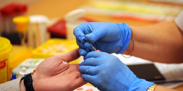 Врач Иванова рассказала о единственном способе поменять группу крови