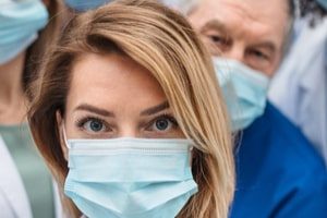 Показатель профзаболеваемости среди медицинских и социальных работников вырос почти втрое