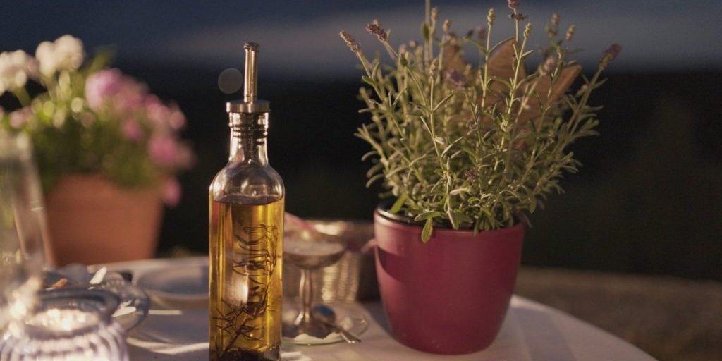 Невролог Алехина: ложка оливкового масла в день снижает риск смерти