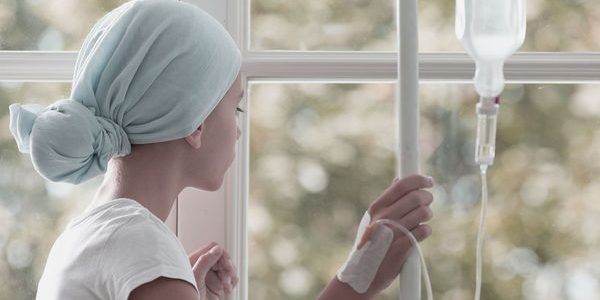 Зарубежные специалисты назвали привычки, способствующие развитию рака