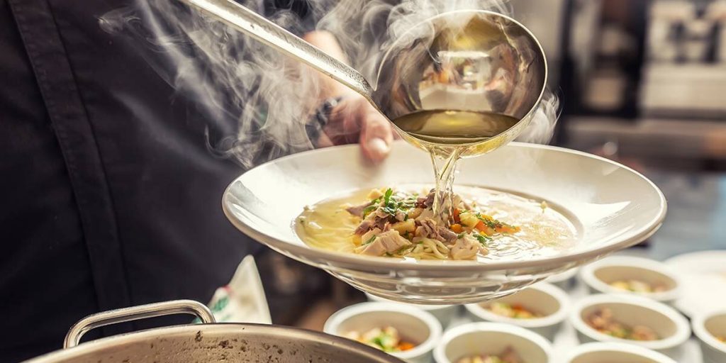 Опасны для работы ЖКТ: диетолог Соломатина назвала самые полезные и