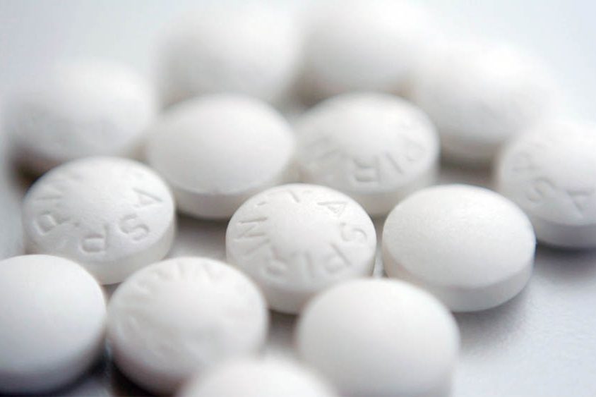 Аспирин лучше защищает от рака тех, кто не ведет здоровый