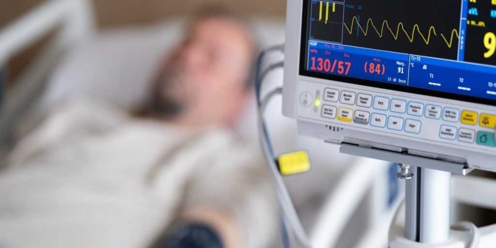 Врач Маршинцева перечислила симптомы, предшествующие инфаркту