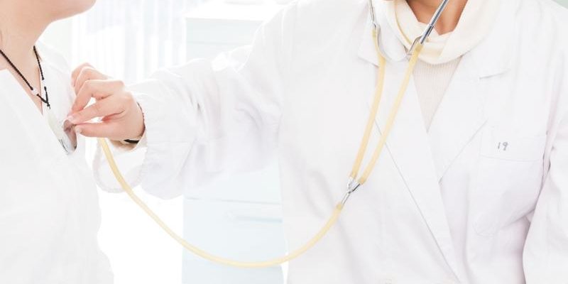 Кардиолог Баклаков рассказал, что делать, если резко повысился пульс