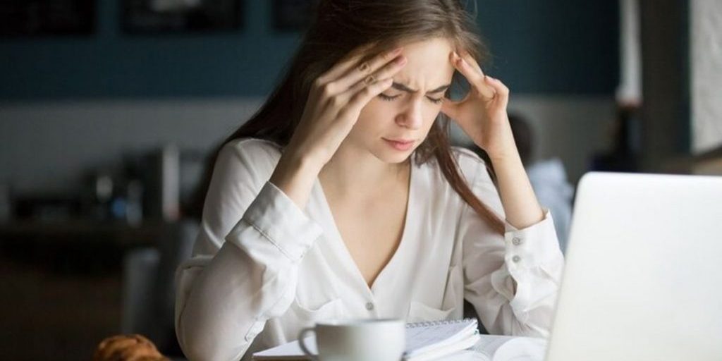 Белый хлеб и майонез: врач Попов предупредил о ведущих к