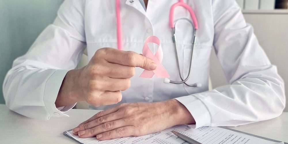 Может ли наследственность повысить риск рака молочной железы: советы от