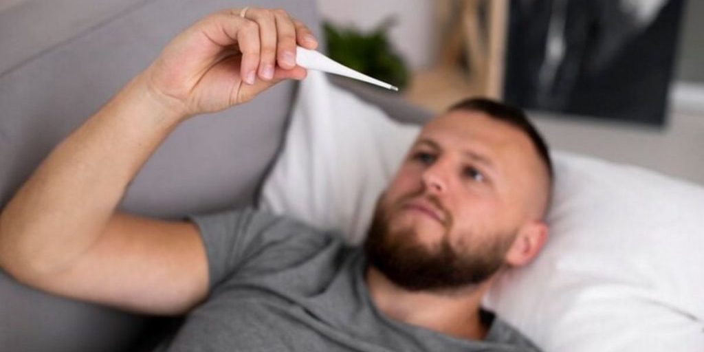 Эпидемиолог Гамов: свиной грипп может вести к смерти, но бояться