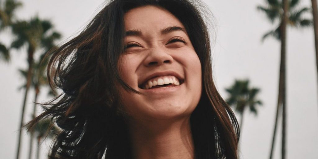 JPP: улыбка снижает частоту сердечных сокращений и улучшает эмоциональный фон