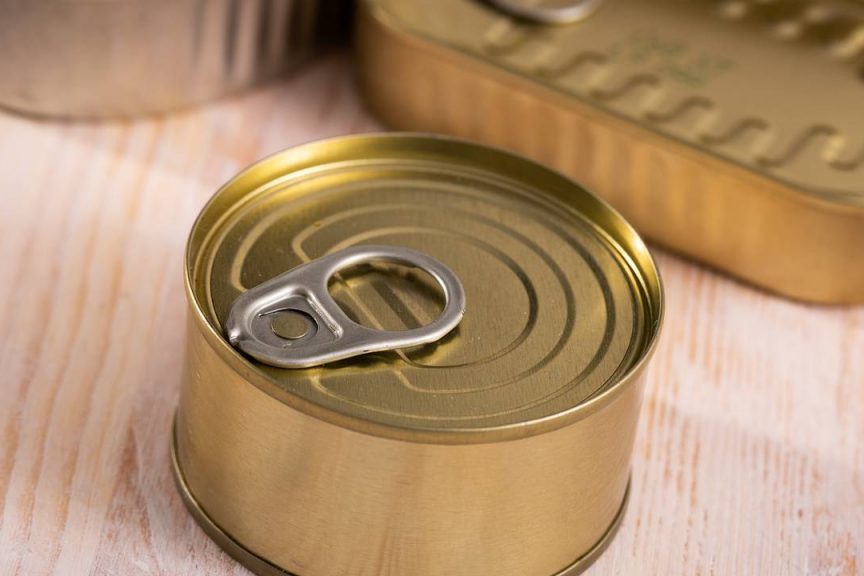 Россиян предупредили о вызывающих рак консервах
