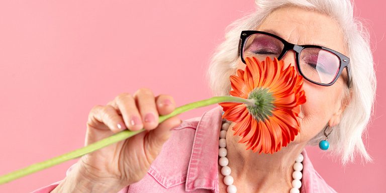 Ученые использовали тест на обоняние для обнаружения болезней мозга