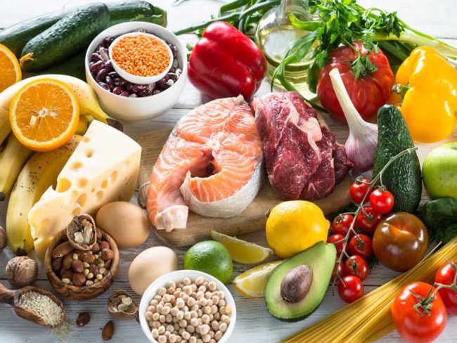 Морковь, яблоки и креветки больше не здоровая пища: какие продукты