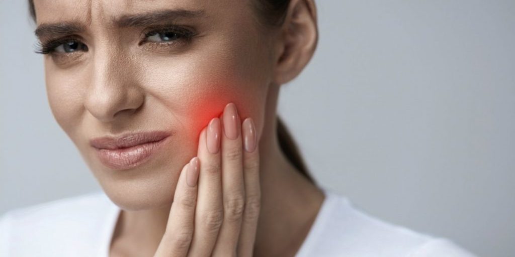 Раскрыты простые способы снять зубную боль до визита к стоматологу