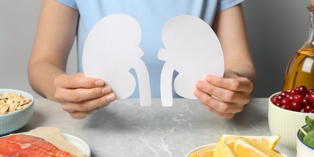 Врач указал на приводящие к повреждению почек продукты