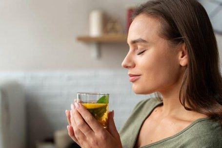 Зелёный и не только: эти чаи снизят давление и улучшат