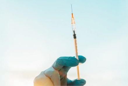 «Петровакс Фарм» наградили за инвестиционный проект по выводу на рынок иммуноонкологического препарата