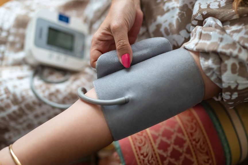 Кардиолог перечислил правила измерения давления