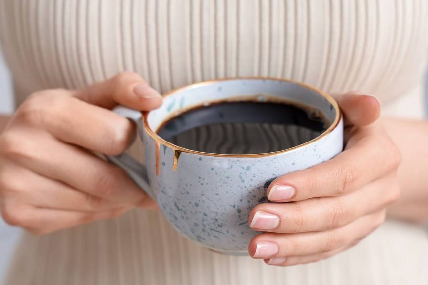 Frontiers: две чашки кофе в день связаны со снижением риска