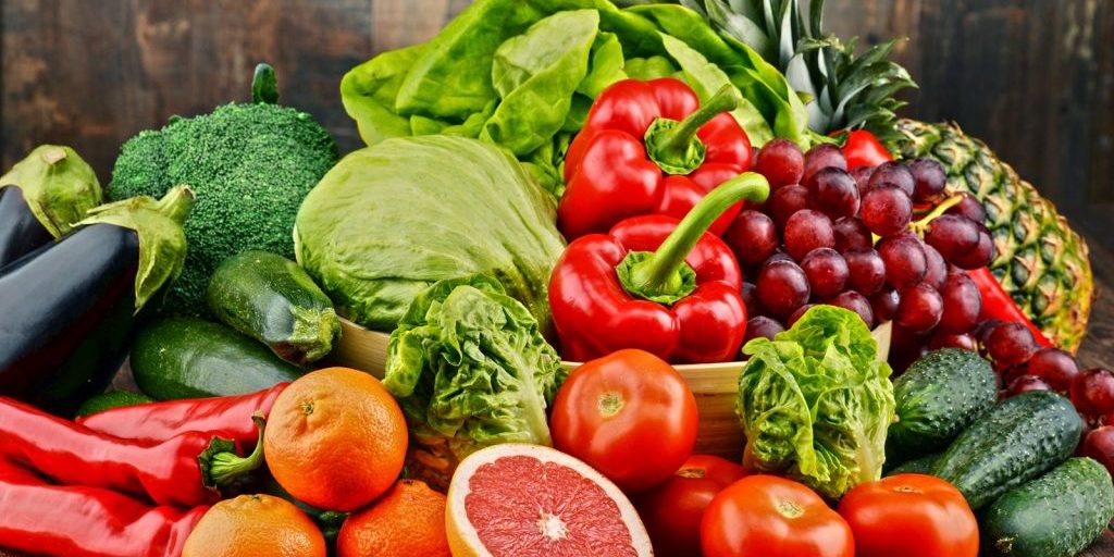 Названы продукты, помогающие снизить риск развития рака кожи