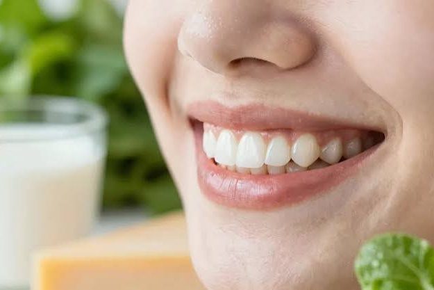 Названы полезные для зубов продукты