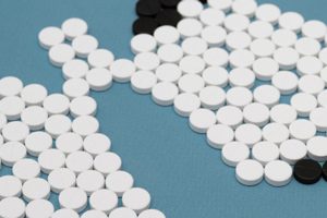 Компания AstraZeneca заключила глобальное лицензионное соглашение по сунвозертинибу